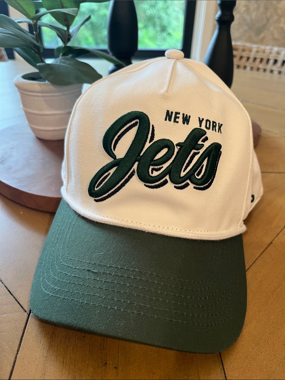 New York Jets White and Green Baseball Cap - Team Script Logo